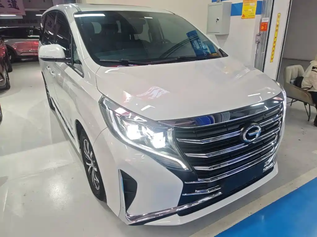GAC Motor Trumpchi M8 — фото 4