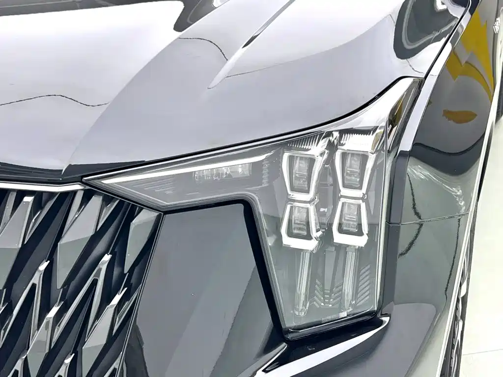 GAC Motor Trumpchi ES9 — фото 17
