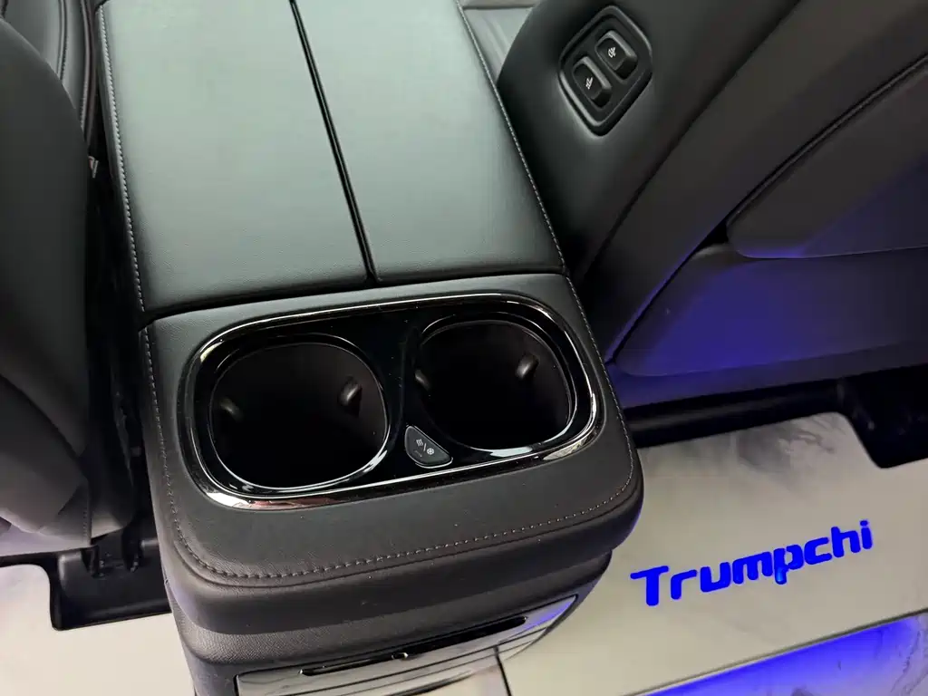 GAC Motor Trumpchi M8 — фото 6