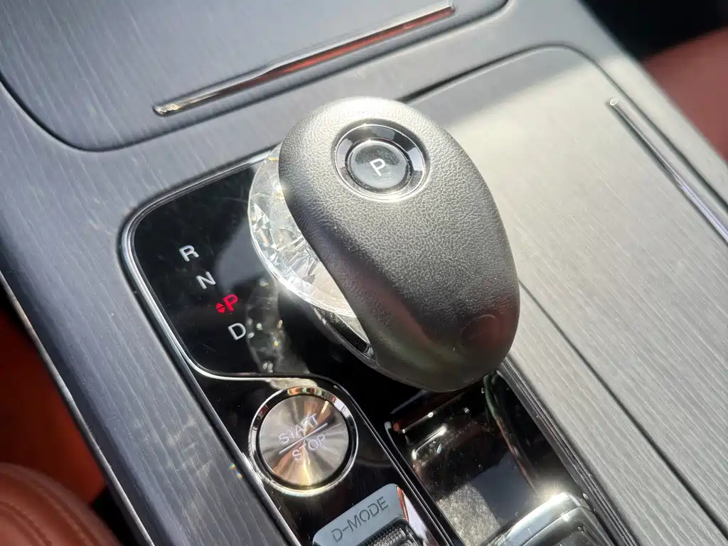 GAC Motor Trumpchi E9 — фото 11