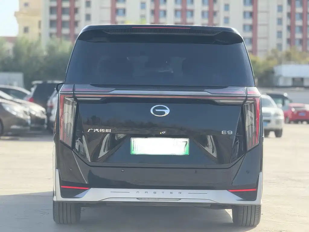 GAC Motor Trumpchi E9 — фото 8
