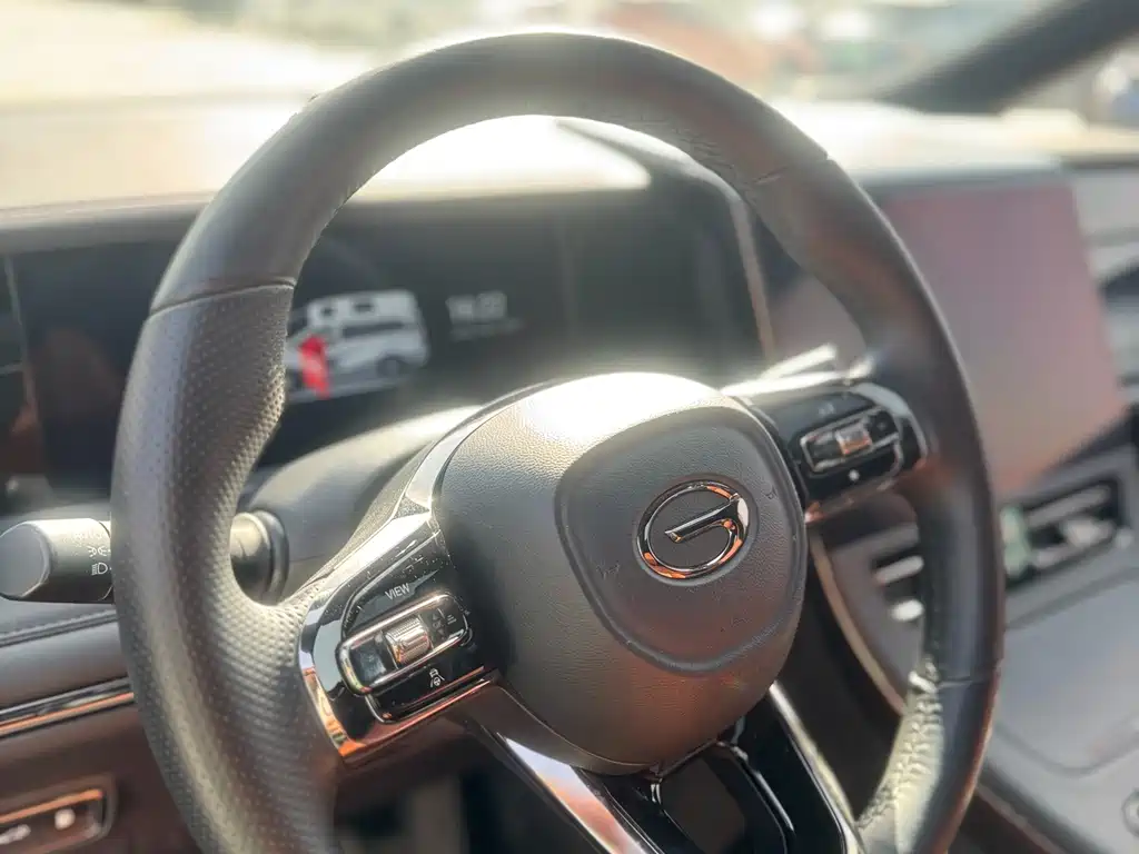 GAC Motor Trumpchi E9 — фото 10