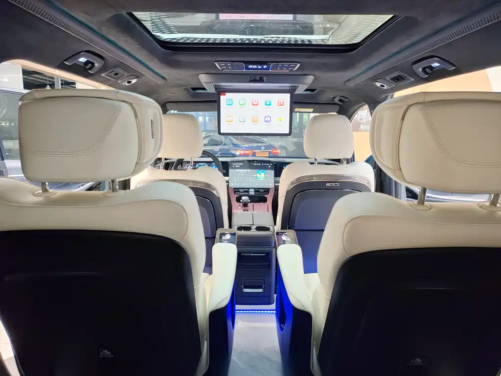 GAC Motor Trumpchi E9 — фото 15