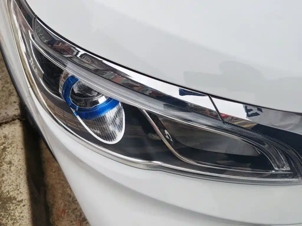 Geely Vision X3 — фото 7