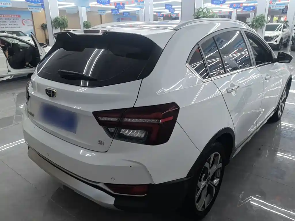 Geely Vision S1 — фото 7
