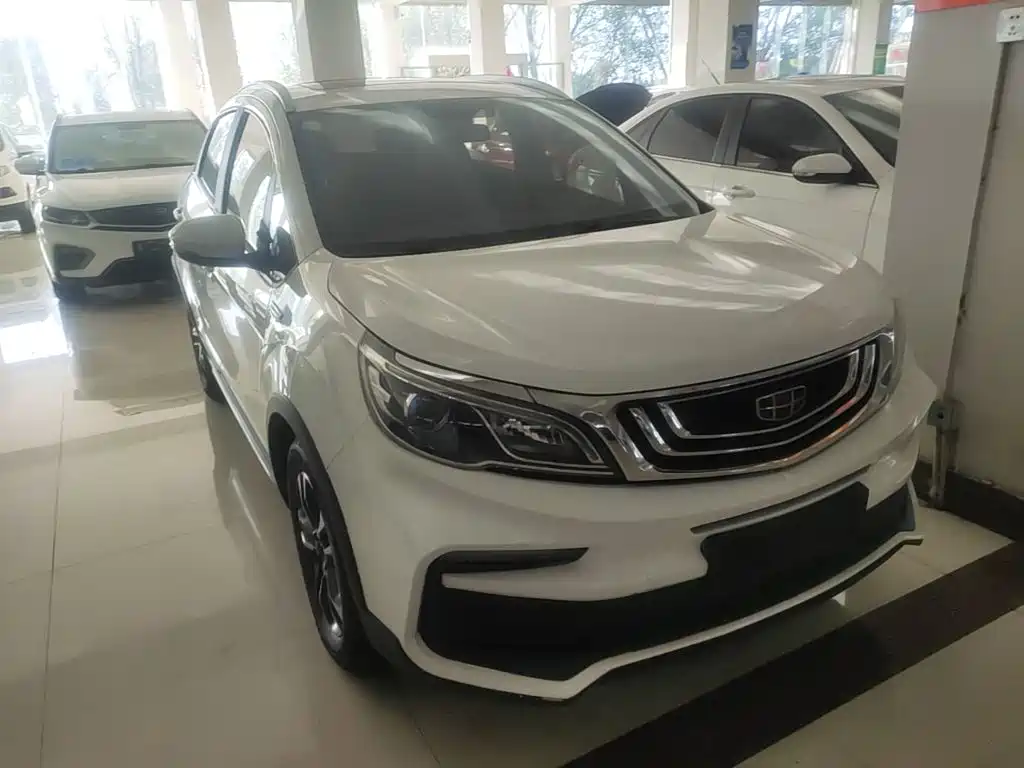 Geely Vision X3 — фото 4