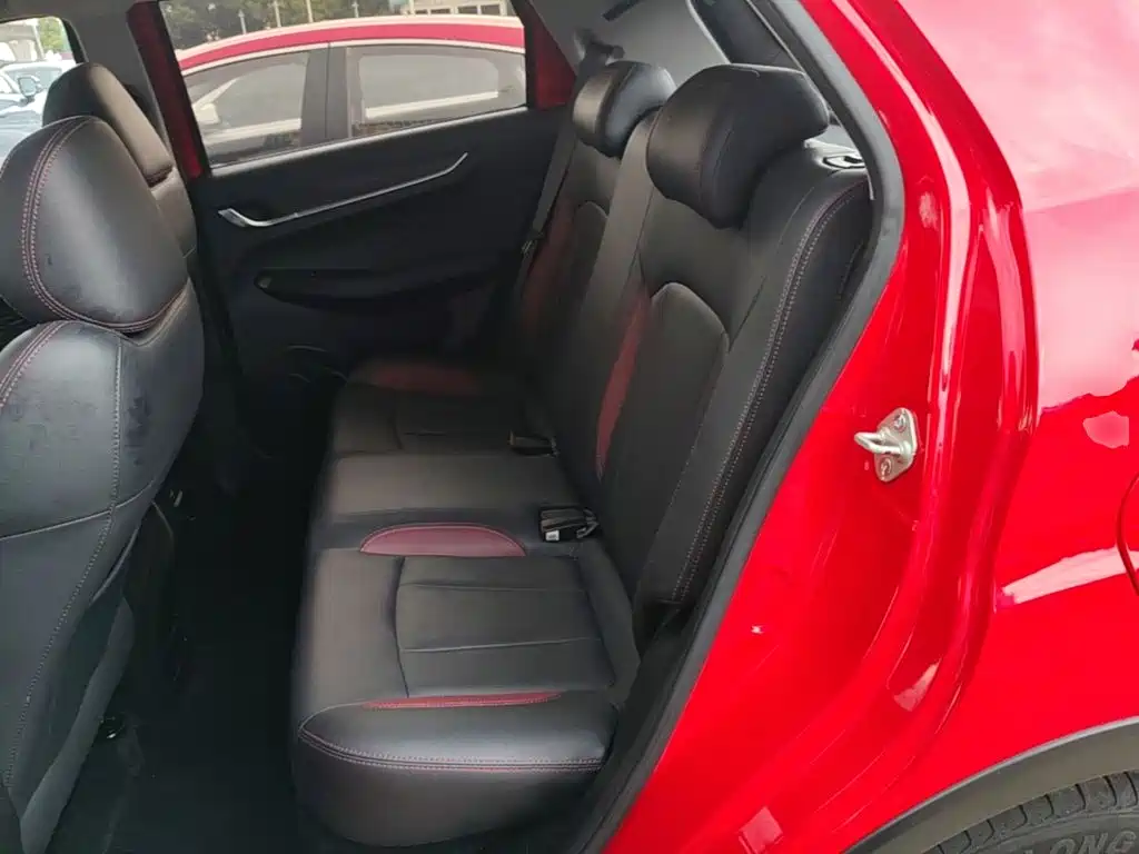 Geely Vision X3 — фото 17