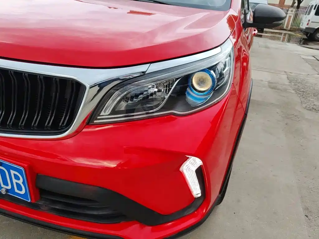 Geely Vision X3 — фото 24