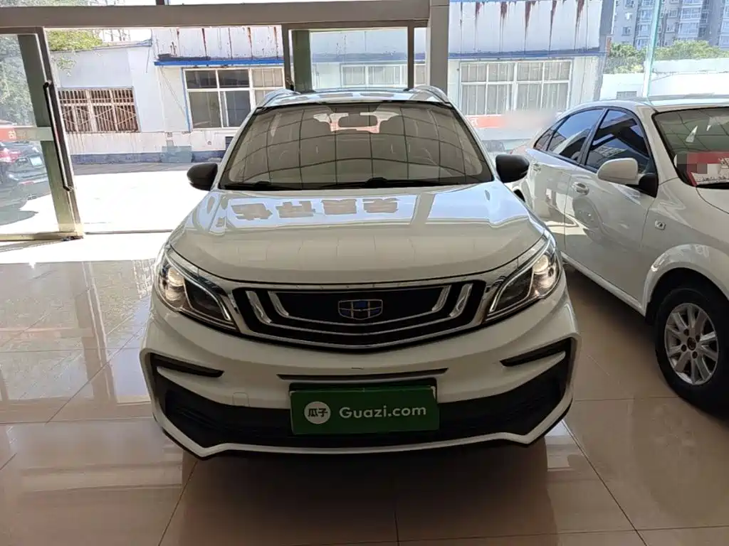Geely Vision X3 — фото 3
