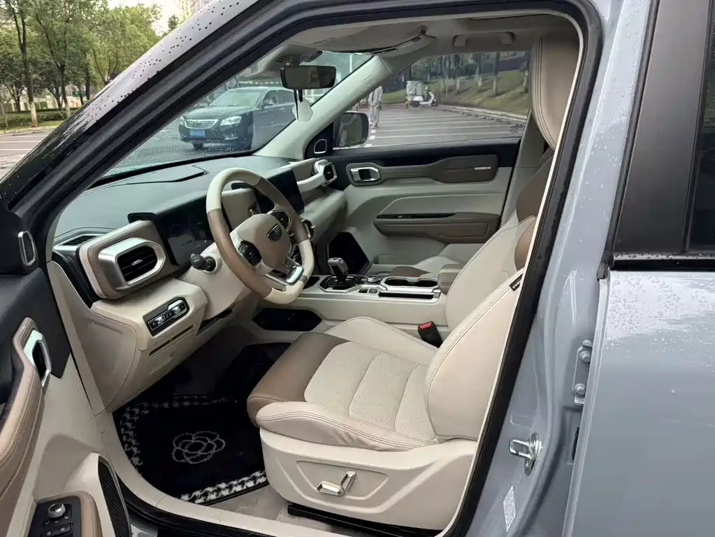 Geely Icon — фото 4
