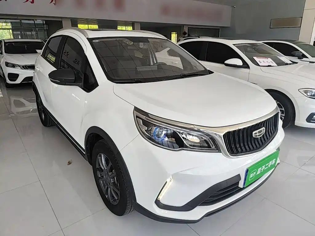 Geely Vision X3 — фото 4
