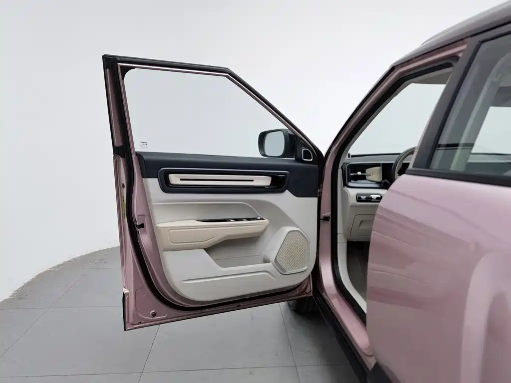 Geely Icon — фото 8