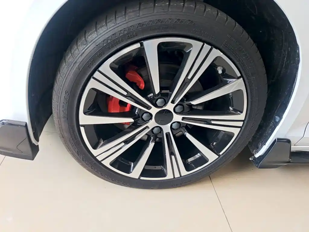 Geely Xingrui — фото 23
