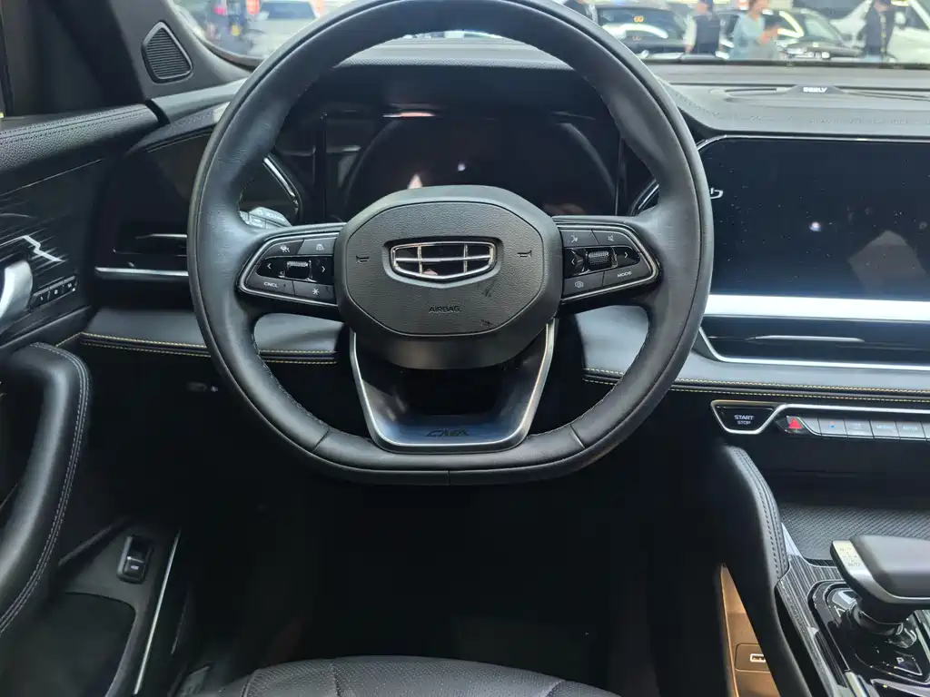 Geely Xingyue L — фото 11