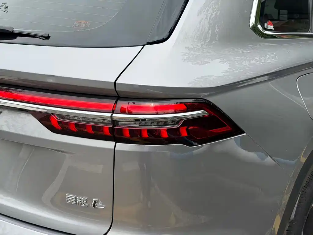 Geely Xingyue L — фото 21