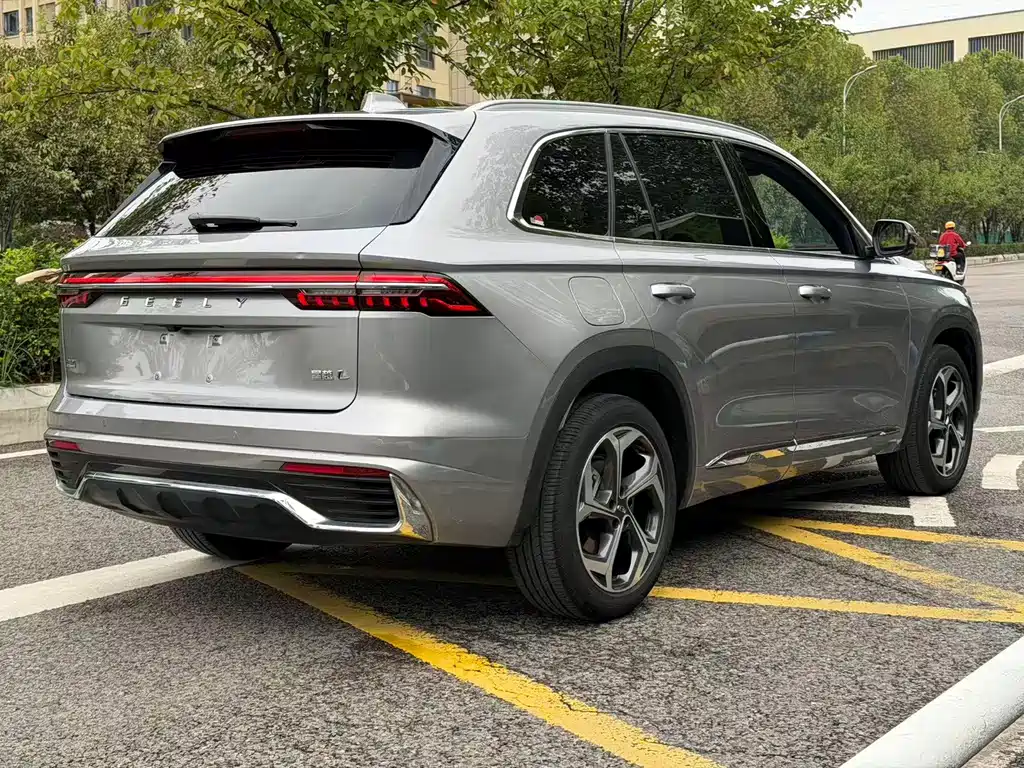 Geely Xingyue L — фото 22