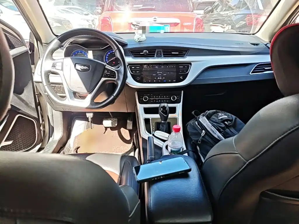 Geely Vision — фото 10