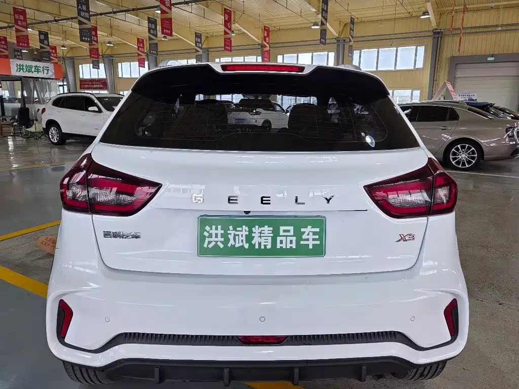 Geely Vision X3 — фото 14