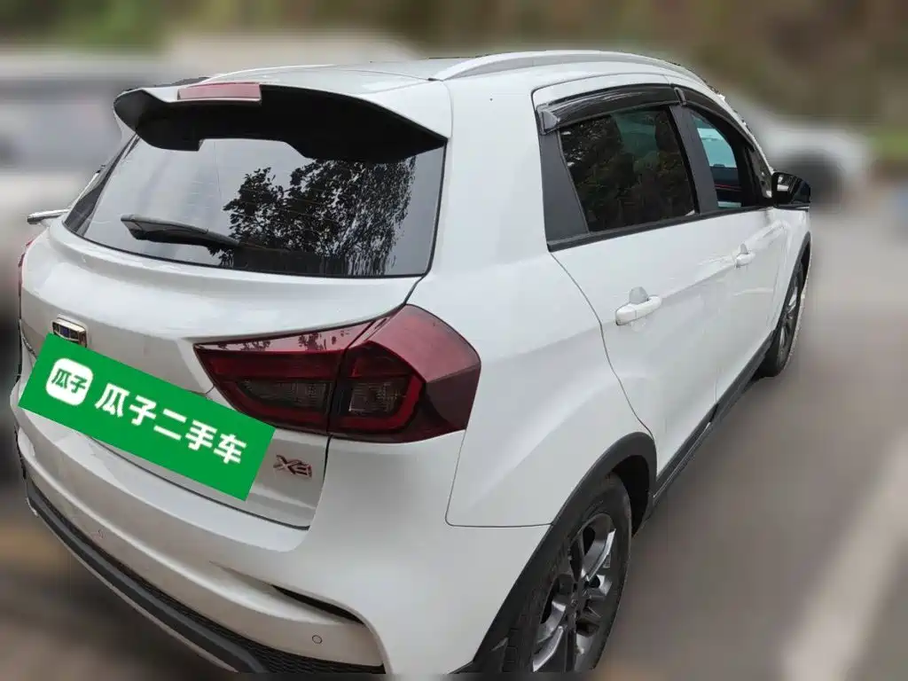 Geely Vision X3 — фото 4