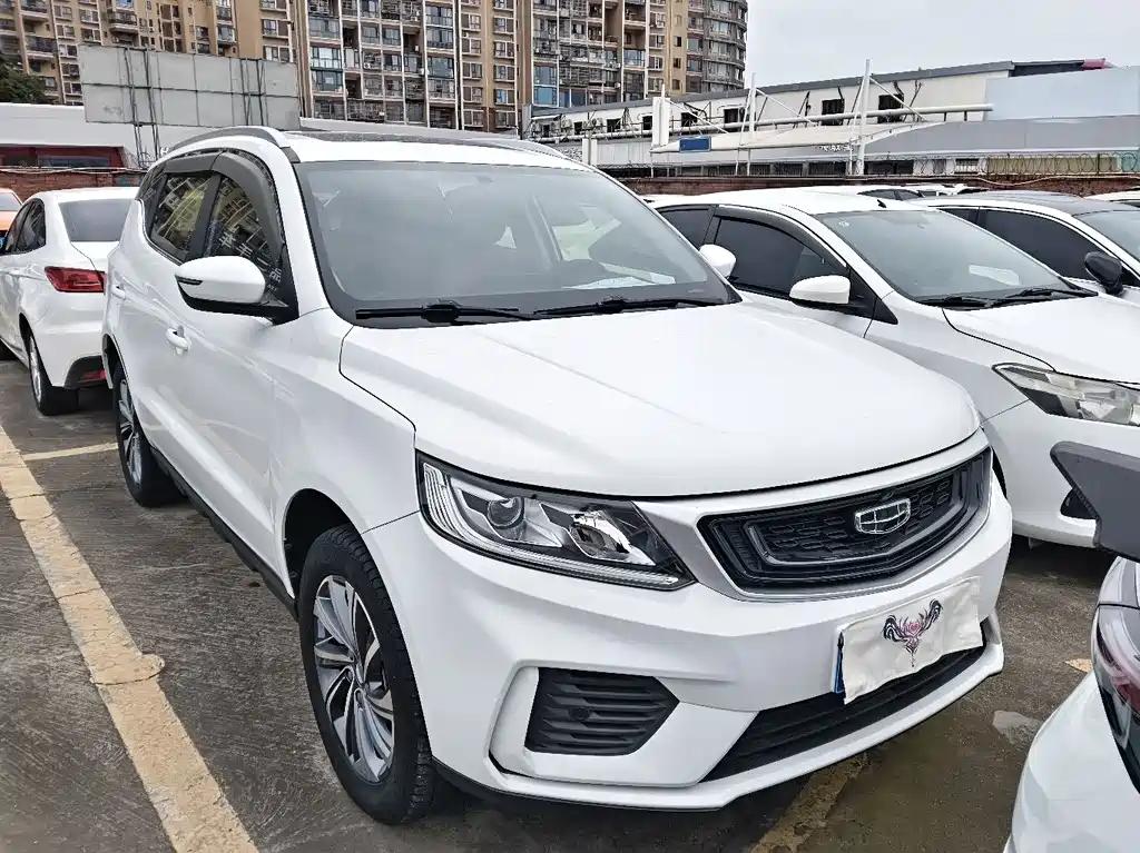 Geely Vision X6 — фото 3