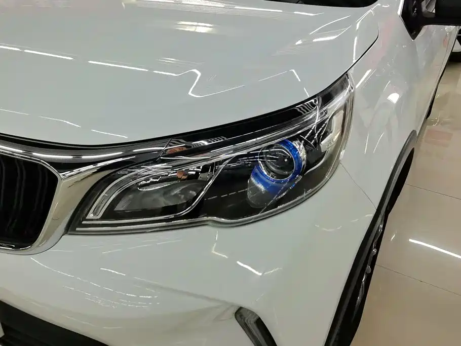 Geely Vision X3 — фото 5