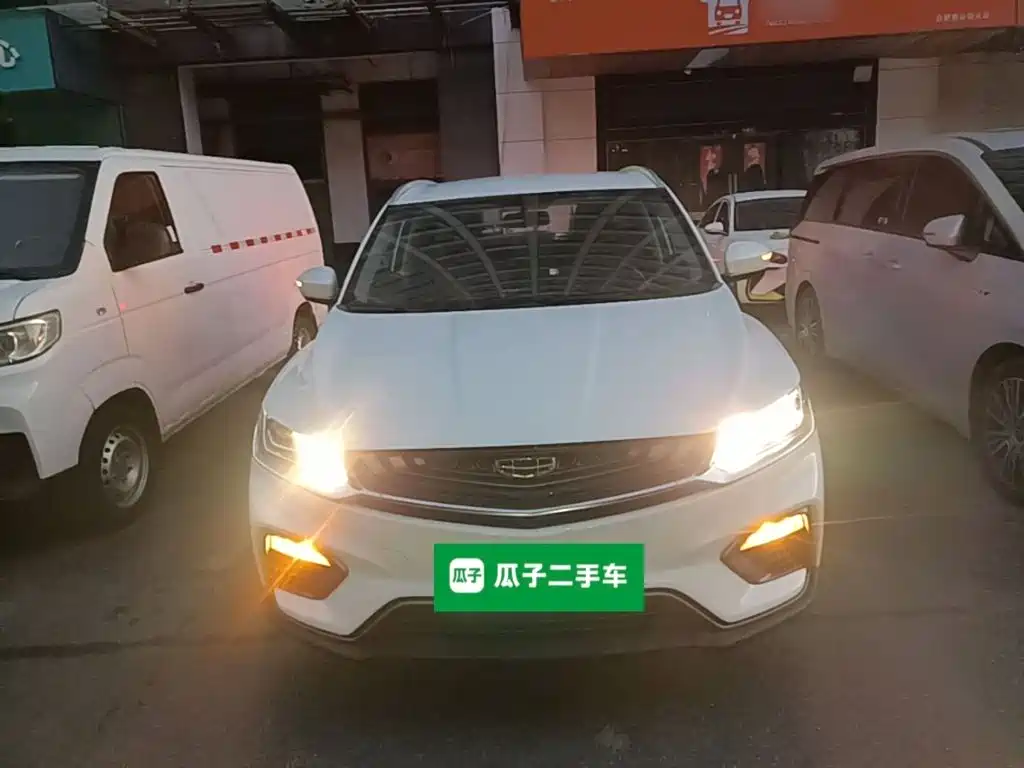 Geely Binyue NEV — фото 3
