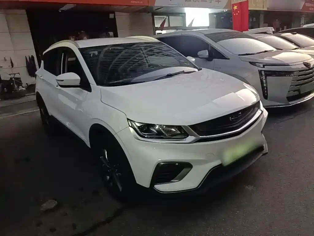 Geely Binyue NEV — фото 4
