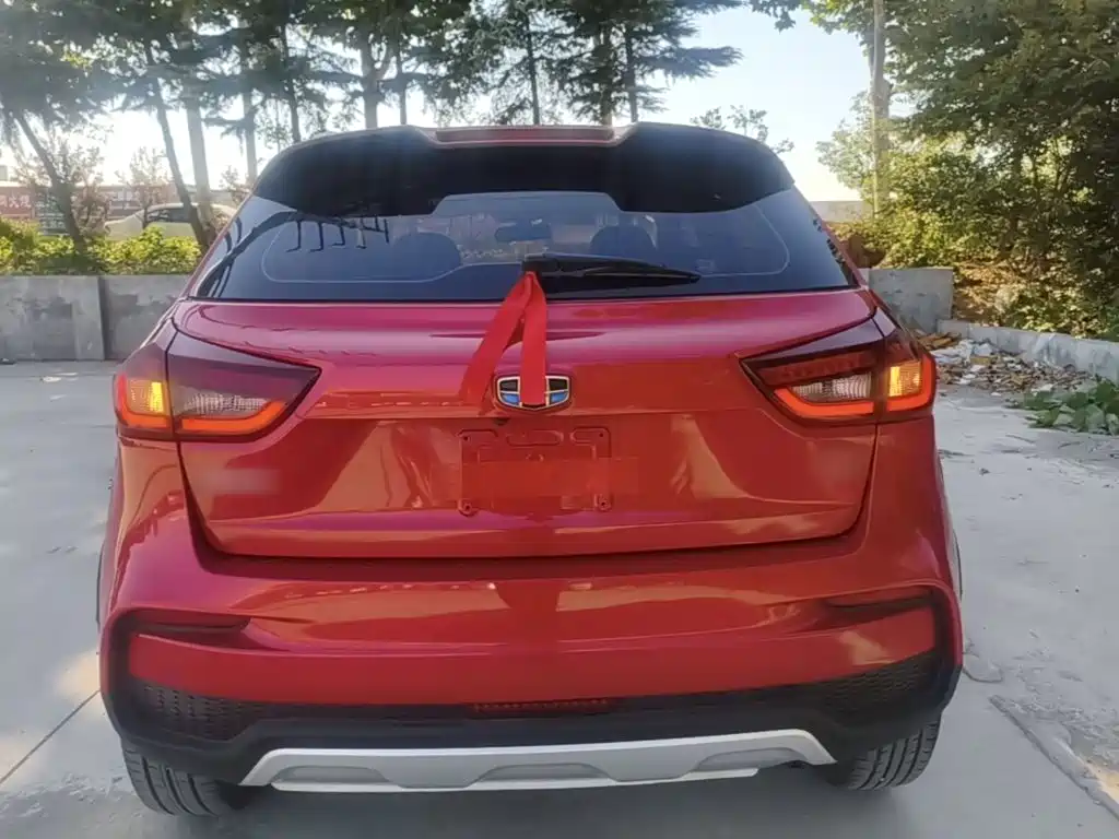 Geely Vision X3 — фото 6