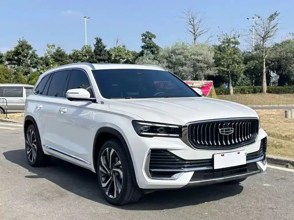 Geely Xingyue L — фото 3