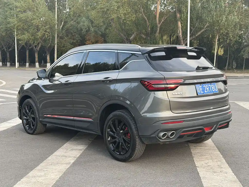 Geely Binyue — фото 15