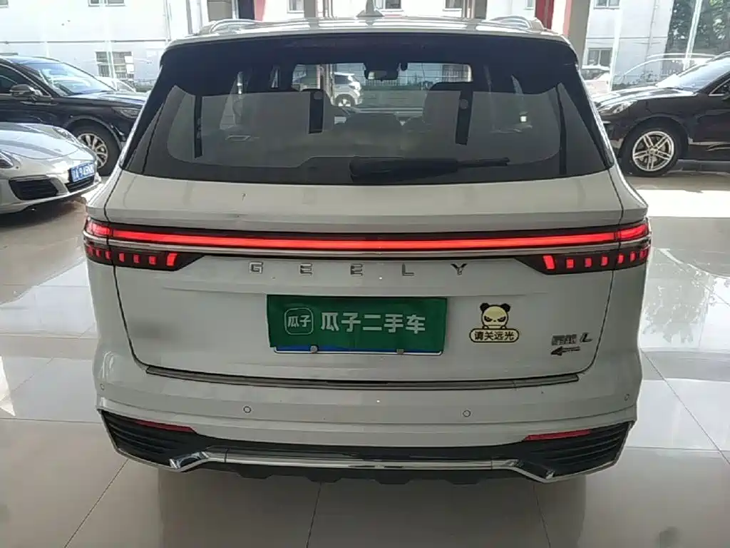 Geely Xingyue L — фото 6
