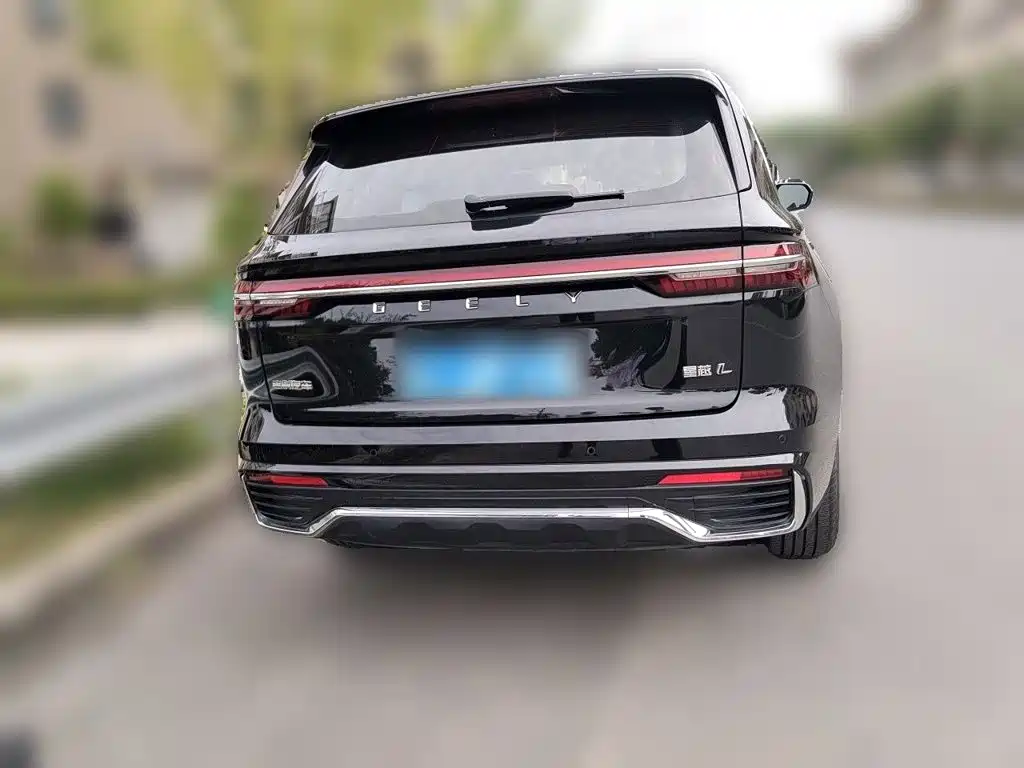 Geely Xingyue L — фото 3