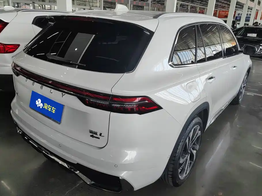 Geely Xingyue L — фото 3
