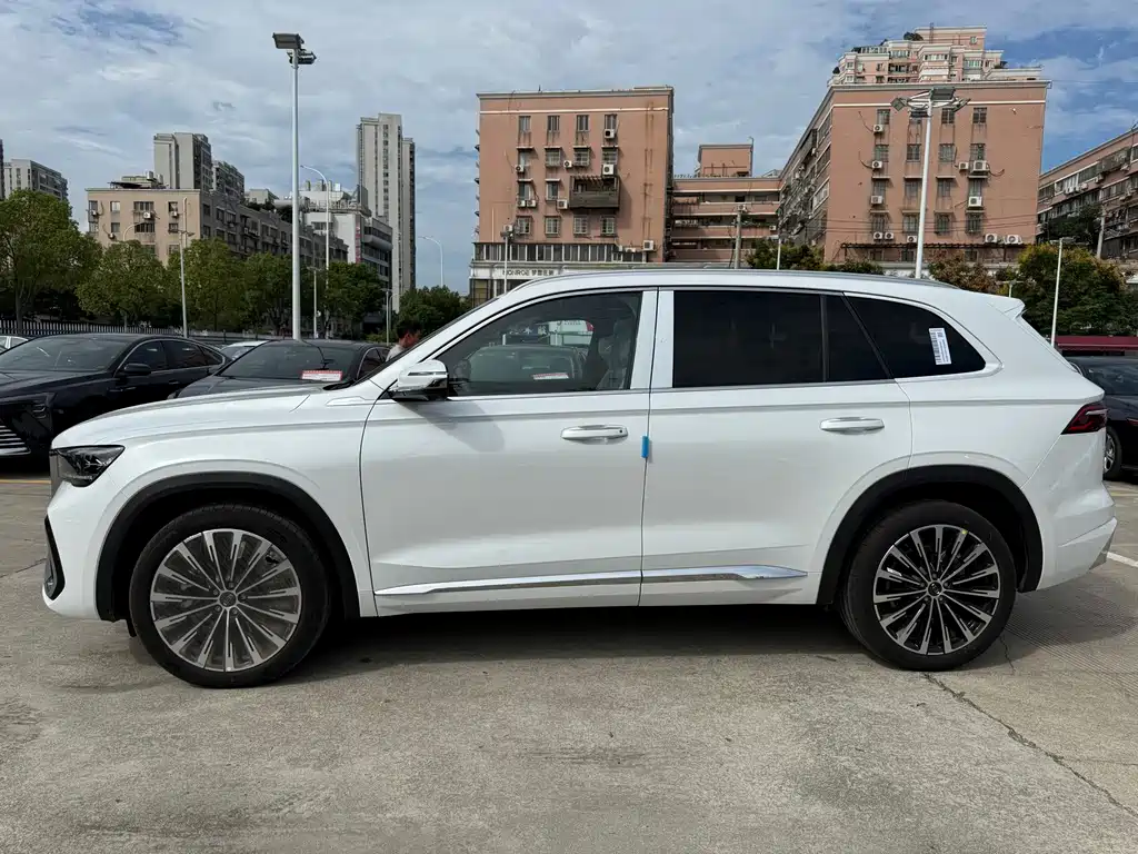 Geely Xingyue L — фото 4