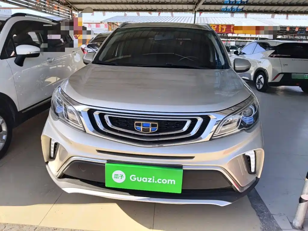 Geely Vision X3 — фото 3