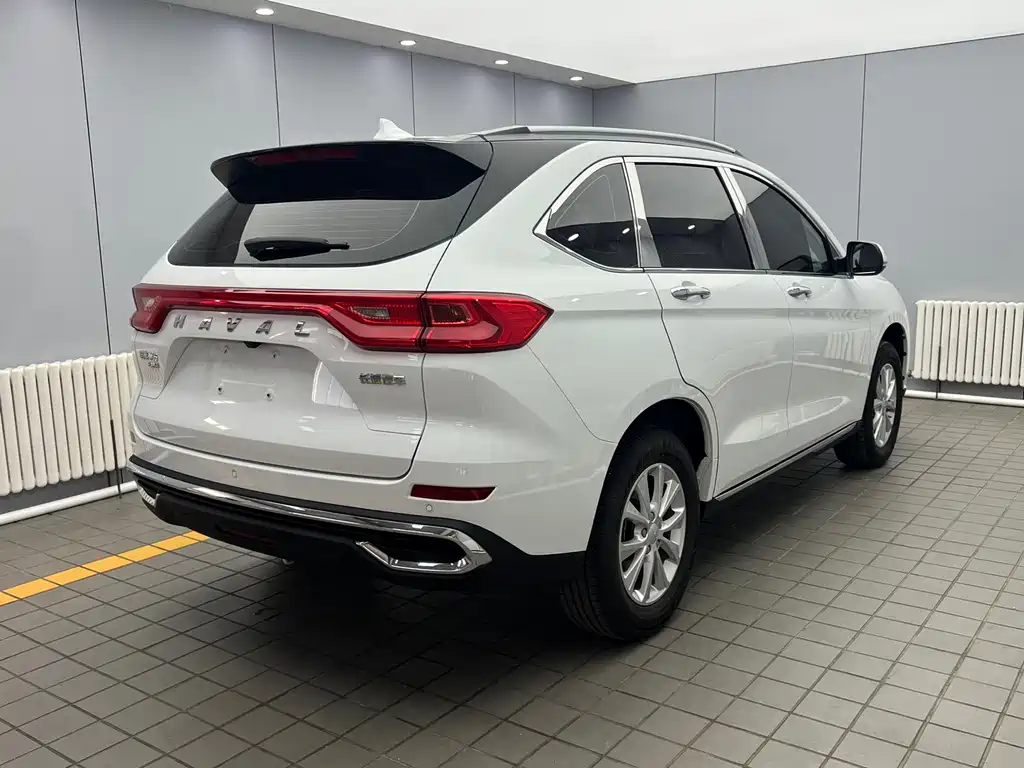 Haval M6 — фото 6