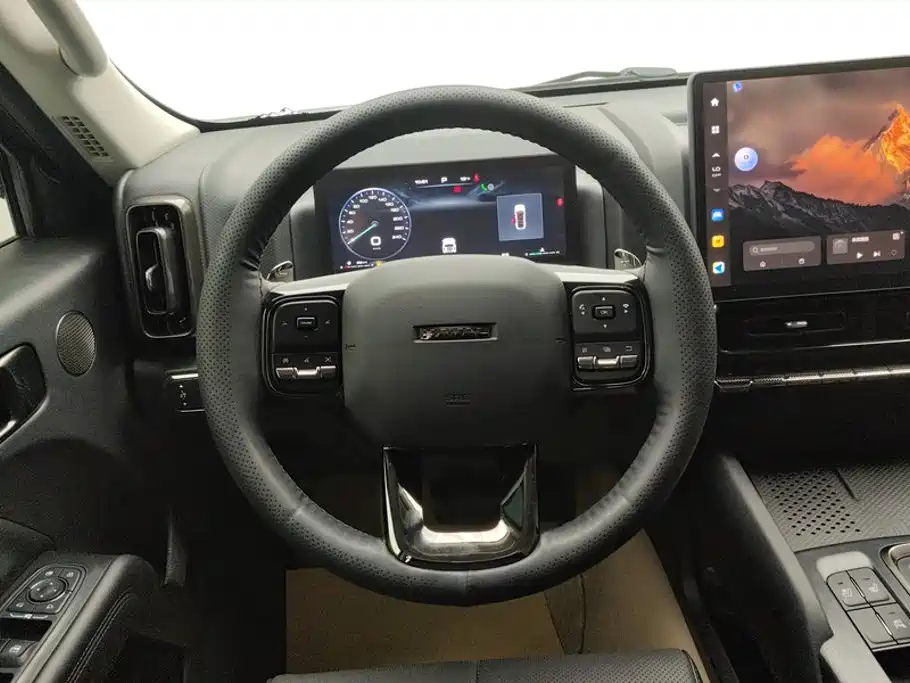 Haval H9 — фото 15