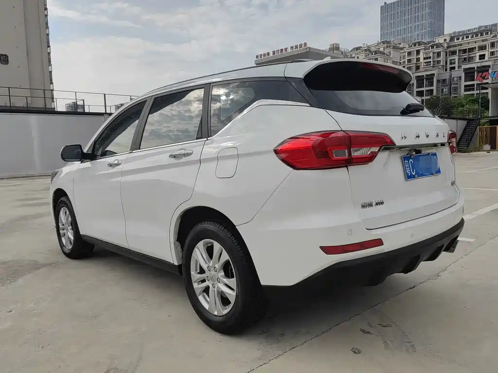 Haval M6 — фото 10