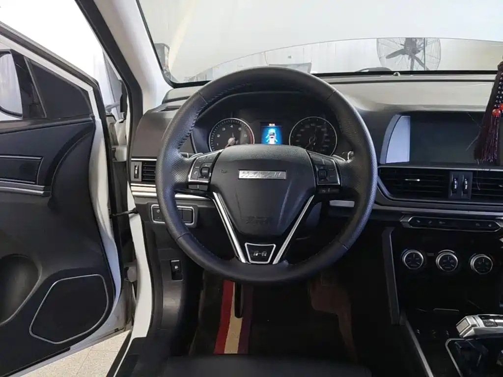 Haval H6 — фото 11