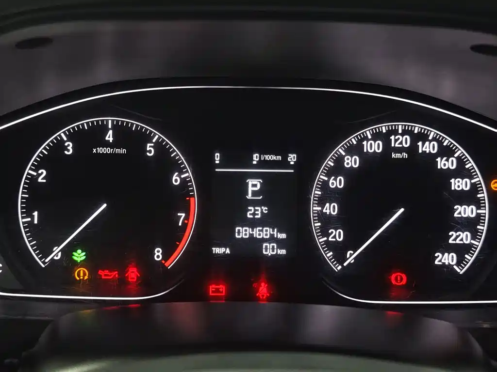 Honda Accord — фото 10