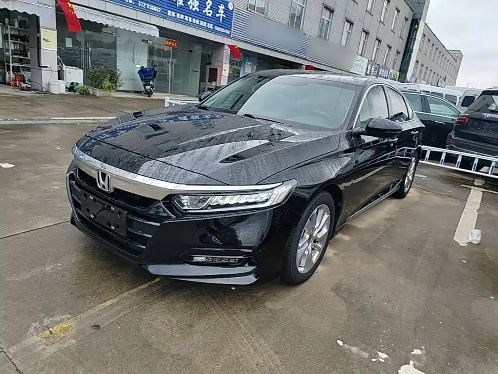 Honda Accord — фото 2