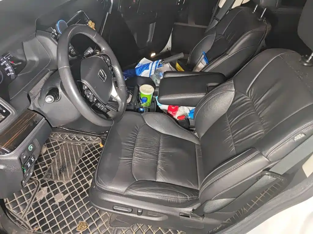Honda Odyssey — фото 11