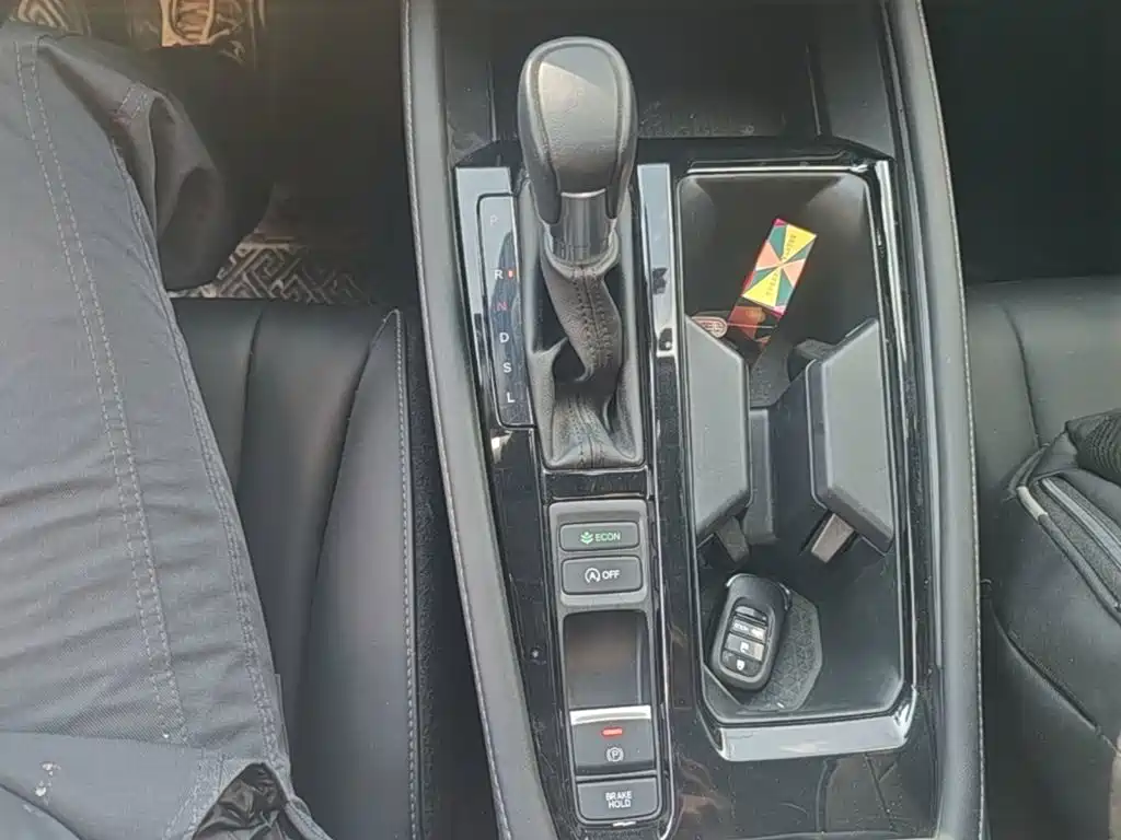 Honda Inspire — фото 14