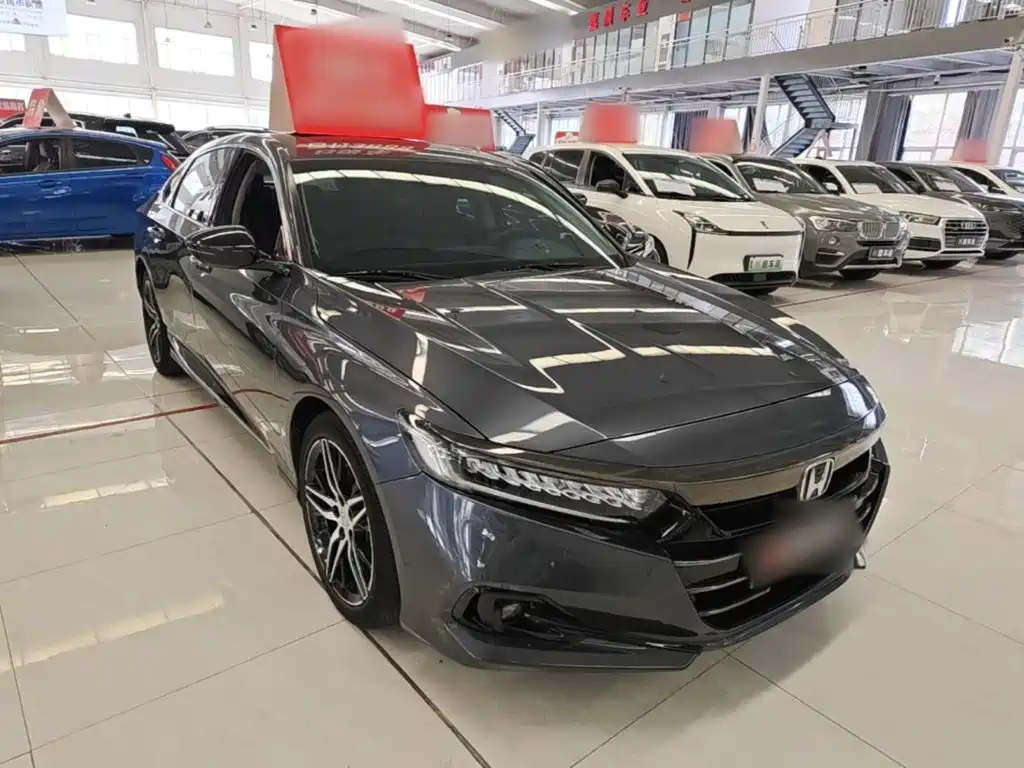 Honda Accord — фото 4
