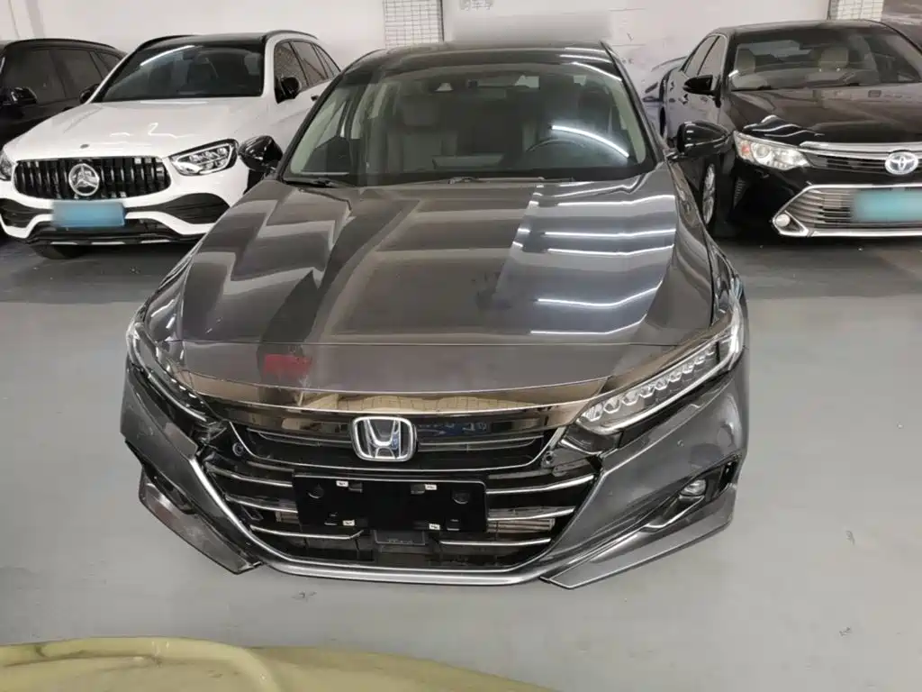 Honda Accord — фото 3