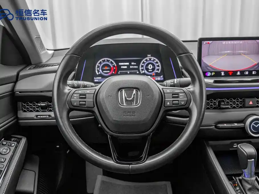Honda Accord — фото 15
