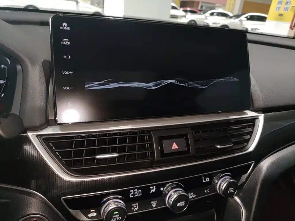Honda Accord — фото 13