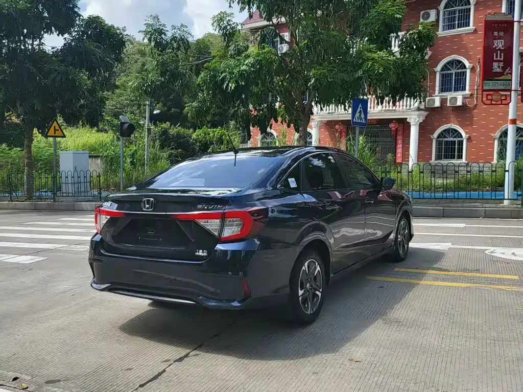 Honda Envix — фото 11