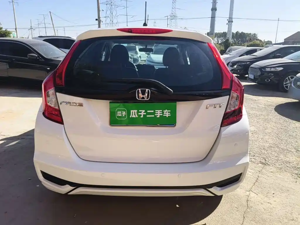 Honda Fit — фото 6