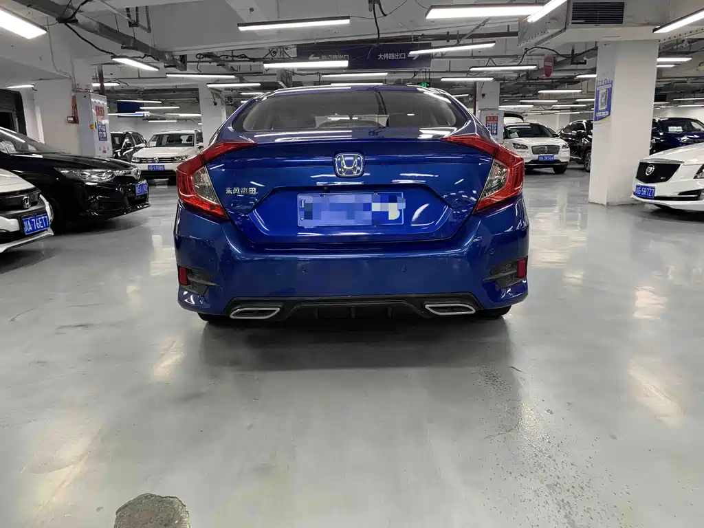 Honda Civic — фото 5